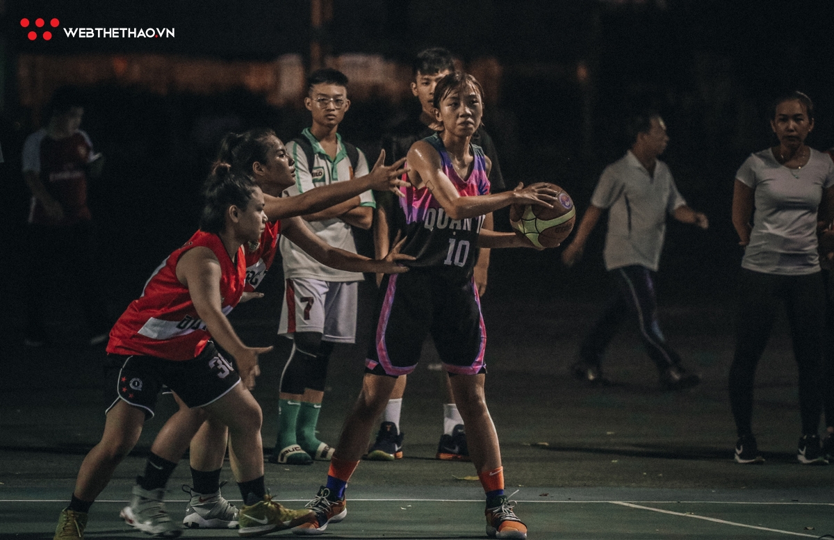 Chung kết nữ Hạng A TP HCM 2019: Vũ Thy Phượng gánh cả Quận 10 B làm nên điều kỳ diệu Chung kết nữ Hạng A TP HCM 2019: Vũ Thy Phượng gánh cả Quận 10 B làm nên điều kỳ diệu